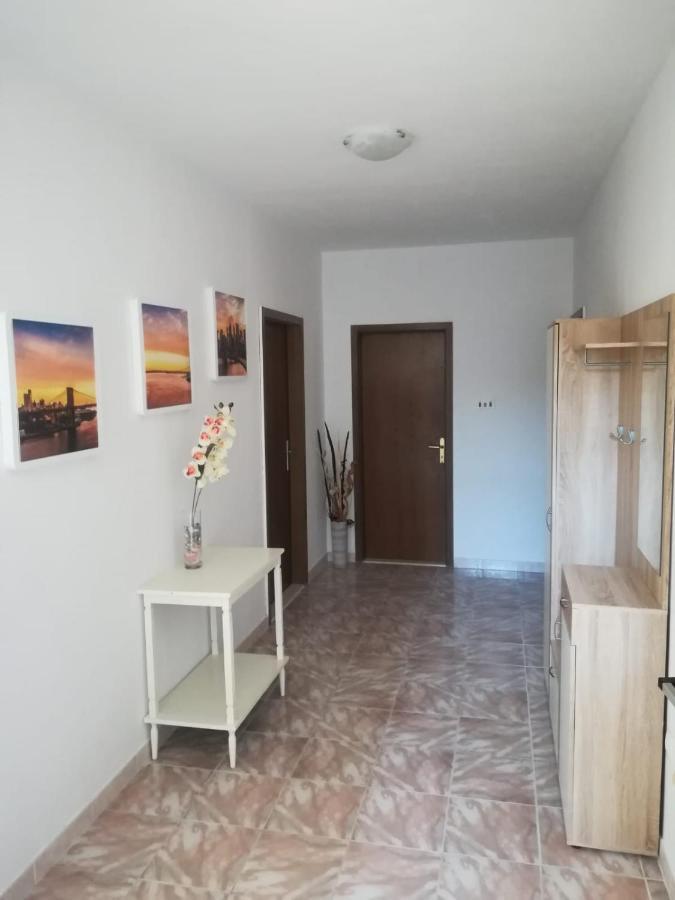 Ruby Apartment